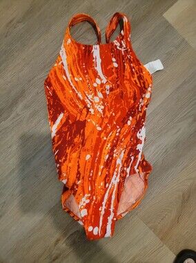 Nike Size 4 One Piece Swimsuit Splash Fast Back. Competition Style Suit